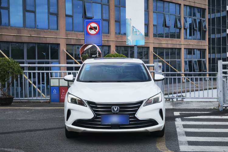 Changan Eado XT 2018 #4 Changan Eado XT 2018 immagine di auto #4