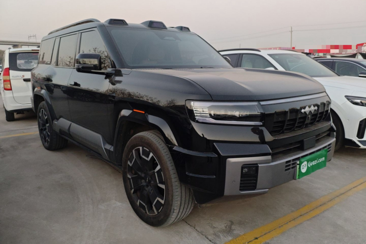 FangChengBao Leopard 8 2024 #4 FangChengBao Leopard 8 2024 car image #4