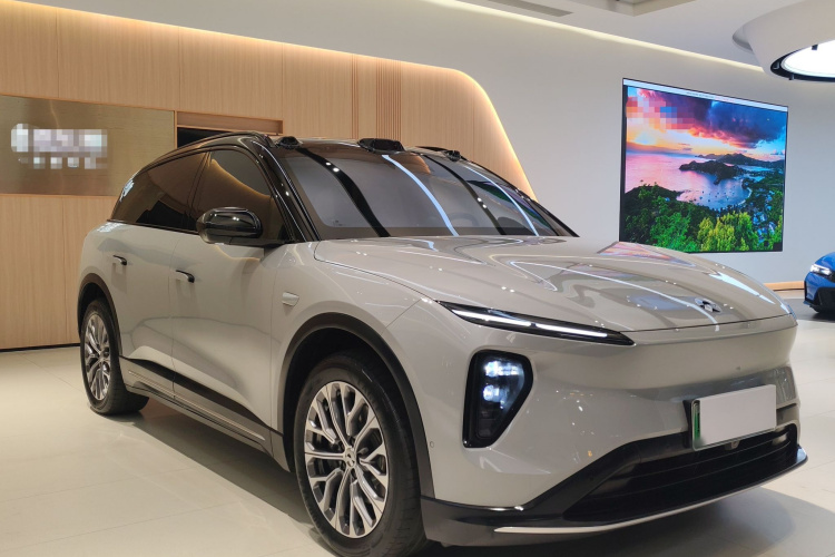 NIO ES6 2024 صورة سيارة #4