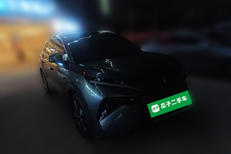 BYD Tang L 2025 car image #4