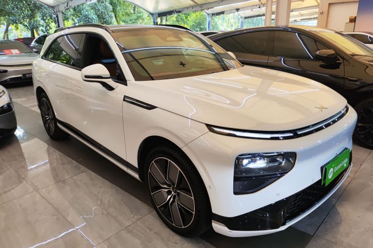 Xpeng G9 2023 immagine di auto #4