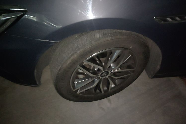 BYD Qin Pro New Energy 2020 immagine di auto #4