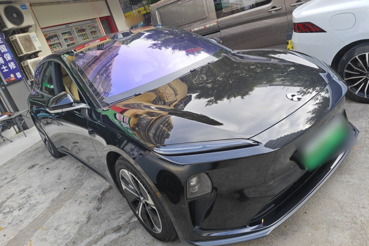 NIO ET5 2025 car image #4