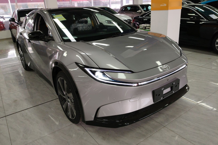 Toyota bZ5 2025 #4 Toyota bZ5 2025 immagine di auto #4