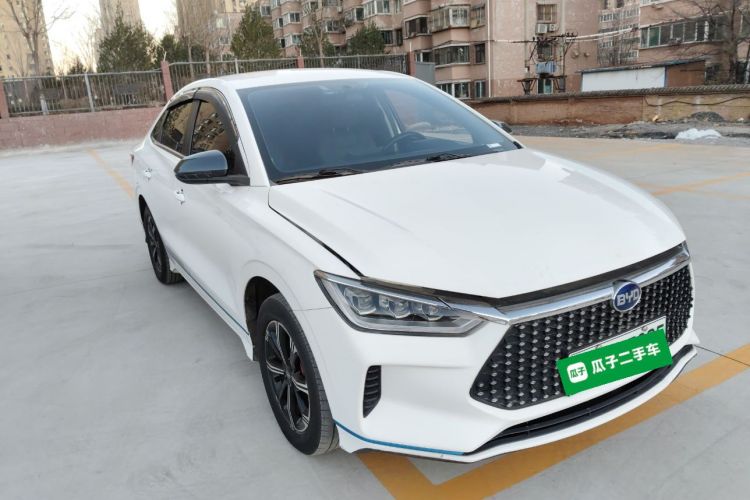 BYD e3 2020 #4 BYD e3 2020 car image #4