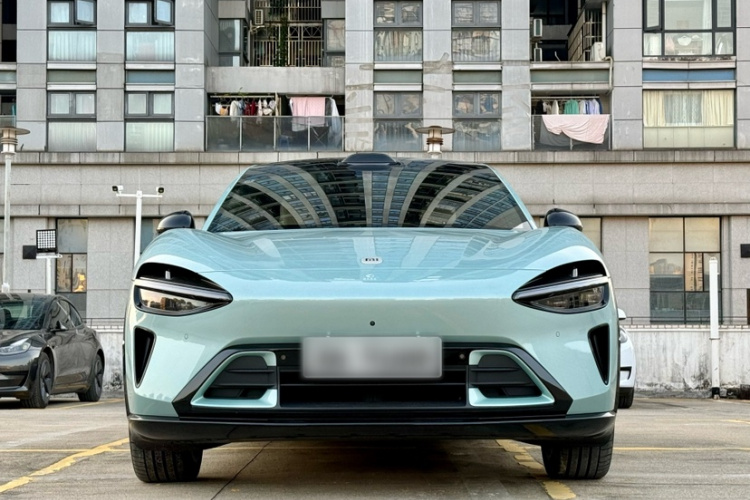 MI YU7 2025 car image #4