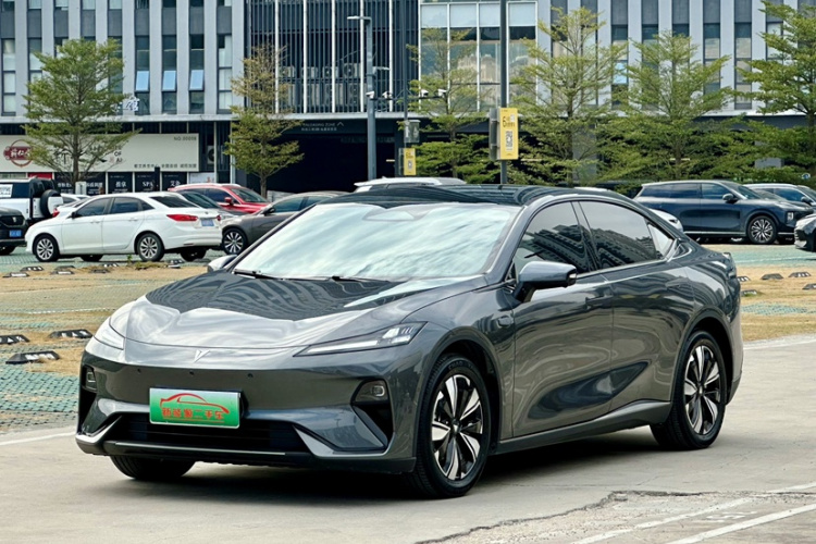 Deepal L07 2025 car image #4