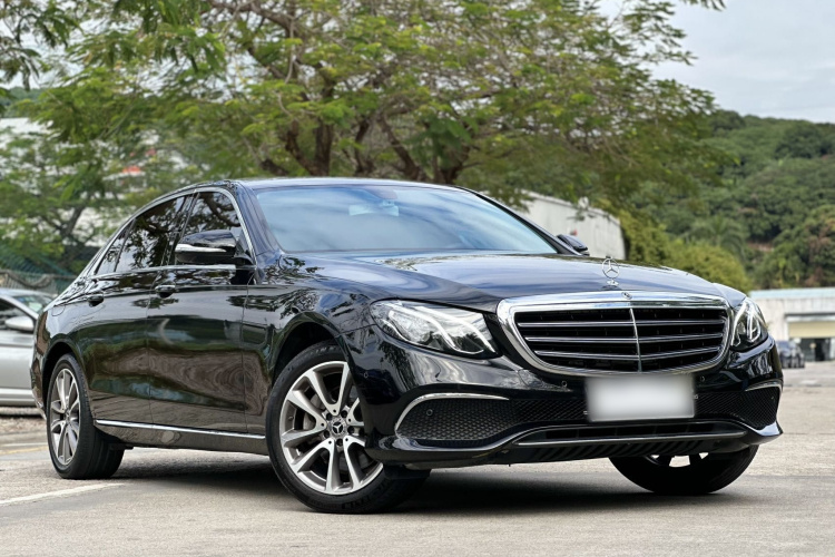 Mercedes-Benz E Class 2020 car image #4