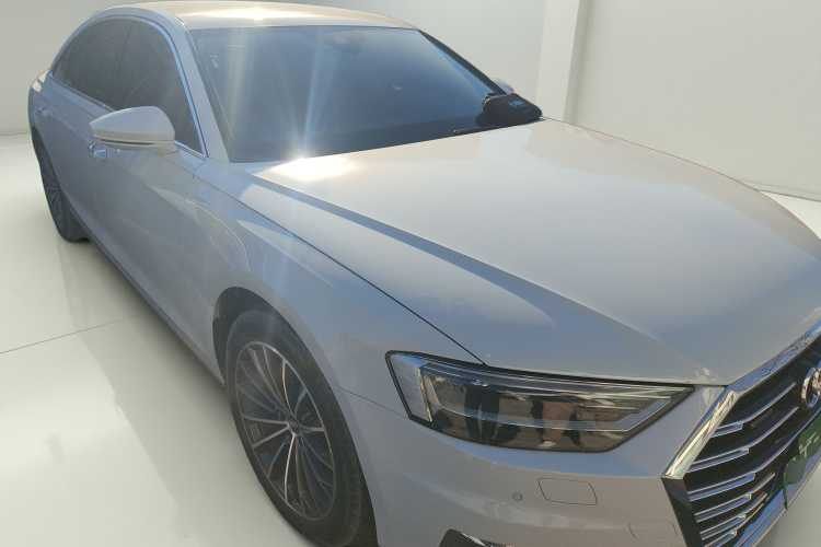 Audi A8 2019 image de voiture #4