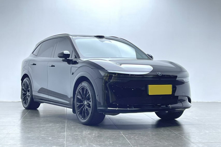 Zeekr 7X 2025 car image #4