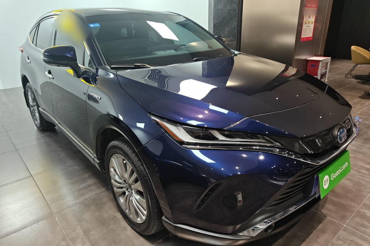 Toyota Harrier 2023 car image #4