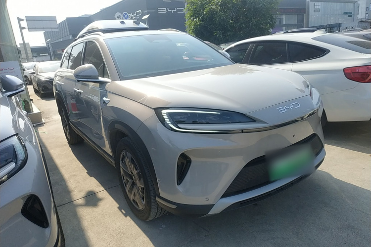 BYD Sea Lion 07 DM-i 2025 car image #4