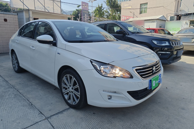 Peugeot 408 2018 car image #4
