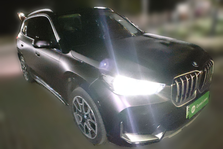 BMW iX1 2024 #4 BMW iX1 2024 car image #4