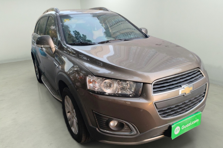 Chevrolet Captiva 2015 immagine di auto #4