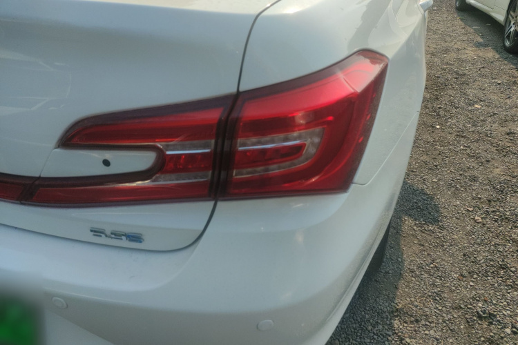 BYD Qin New Energy 2018 car image #4