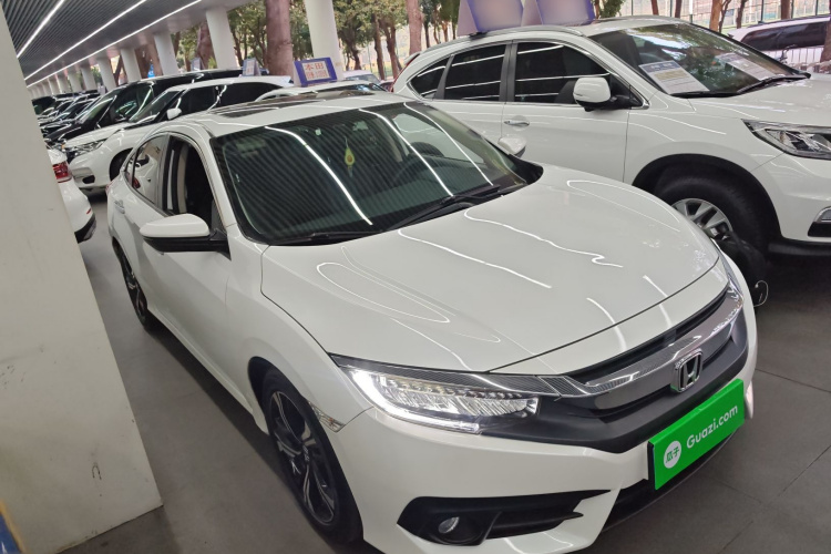 Honda Civic 2018 car image #4