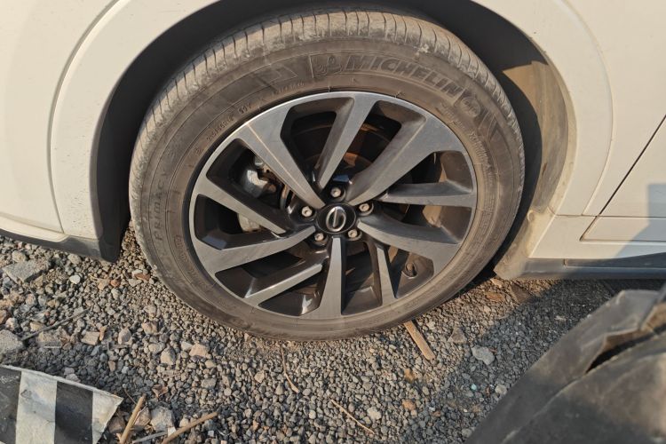 GAC Qizhi EV 2019 #4 GAC Qizhi EV 2019 car image #4