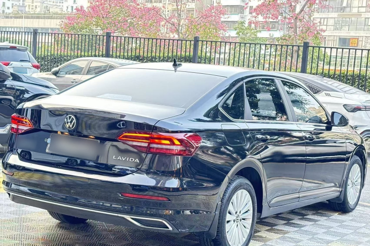 Volkswagen Lavida 2022 car image #4