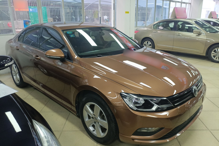 Volkswagen Lamando 2016 immagine di auto #4