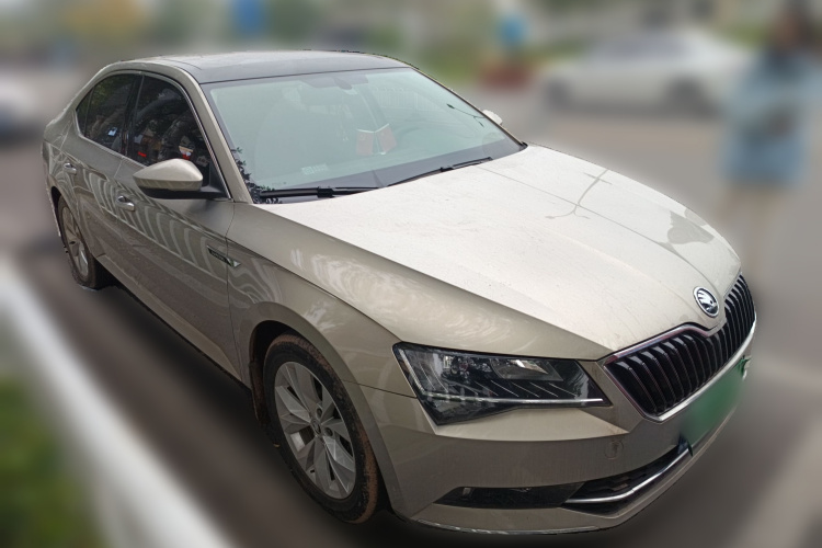 Skoda Superb 2018 #4 Skoda Superb 2018 car image #4