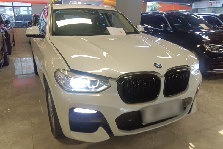 BMW X3 2018 car image #4