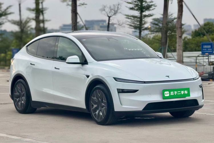 特斯拉 Model Y L 2025 汽车图片 #4