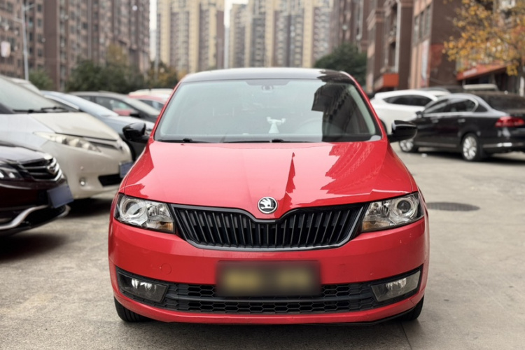 Skoda Rapid Spaceback 2016 immagine di auto #4