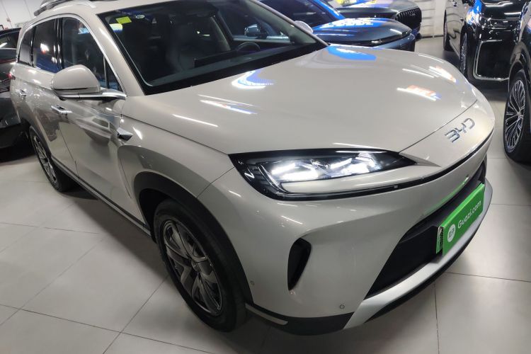 BYD Sea Lion 07 DM-i 2025 car image #4