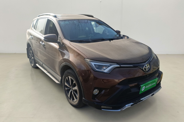 RAV4 2016 car image #4