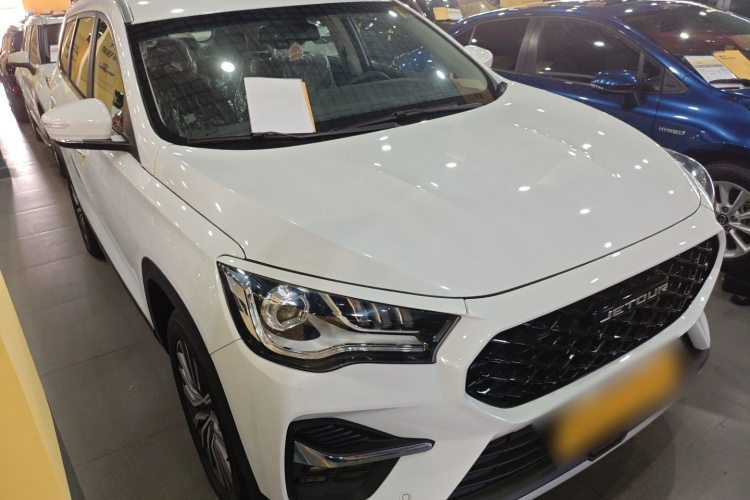 Jetour X95 2025 car image #4