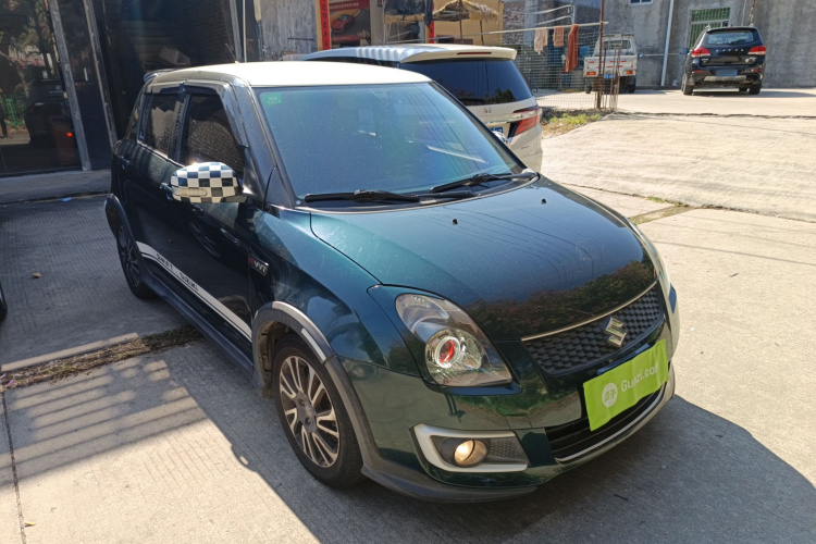Suzuki Swift 2017 car image #4