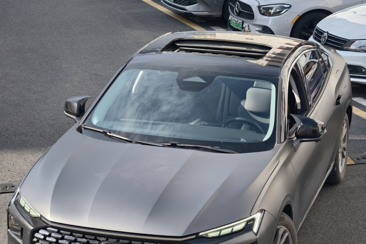 Ford Mondeo 2023 car image #4
