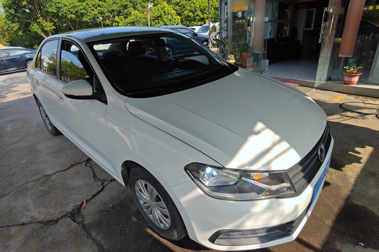 Santana 2019 car image #4