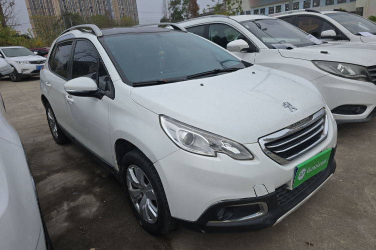 Peugeot 2008 2016 immagine di auto #4