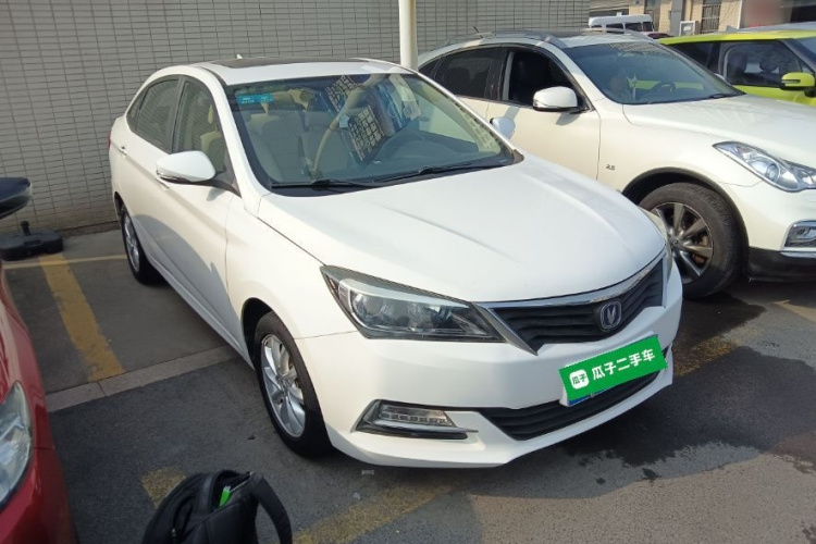 长安 悦翔V7 2017 汽车图片 #4