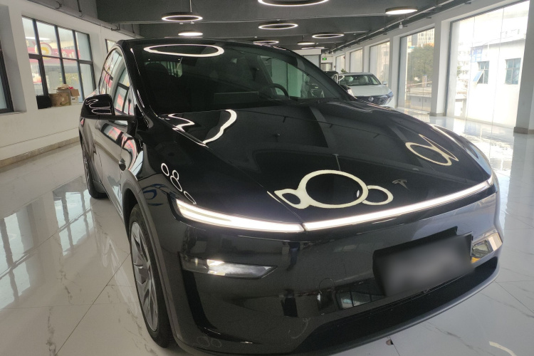 特斯拉 Model Y L 2025 汽车图片 #4