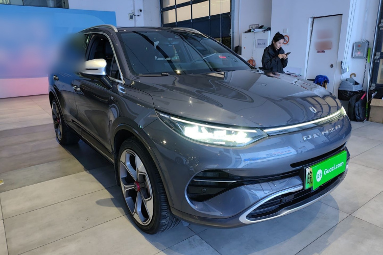 Denza X 2021 #4 Denza X 2021 car image #4