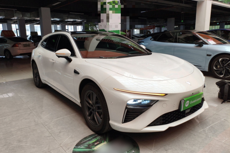 哪吒汽车 哪吒S猎装 2025 #4 哪吒汽车 哪吒S猎装 2025 汽车图片 #4