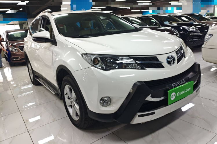 Toyota RAV4 2014 car image #4