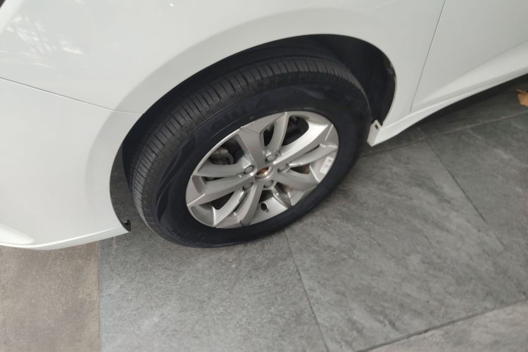 GEELY Emgrand New Energy 2024 car image #4