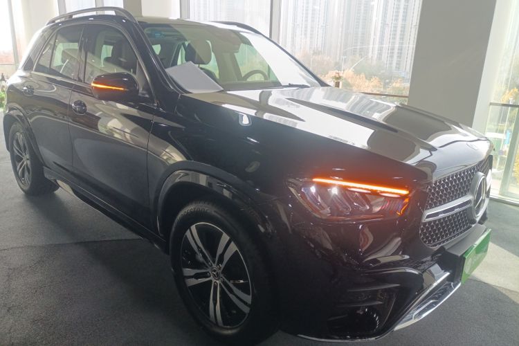 Mercedes-Benz GLE Class New Energy 2023 car image #4