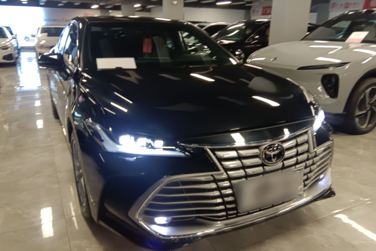 Toyota Avalon 2025 car image #4