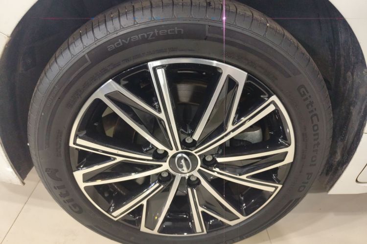 GAC Trumpchi E8 New Energy 2023 car image #4