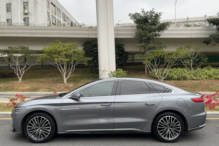 BYD Han 2021 car image #4