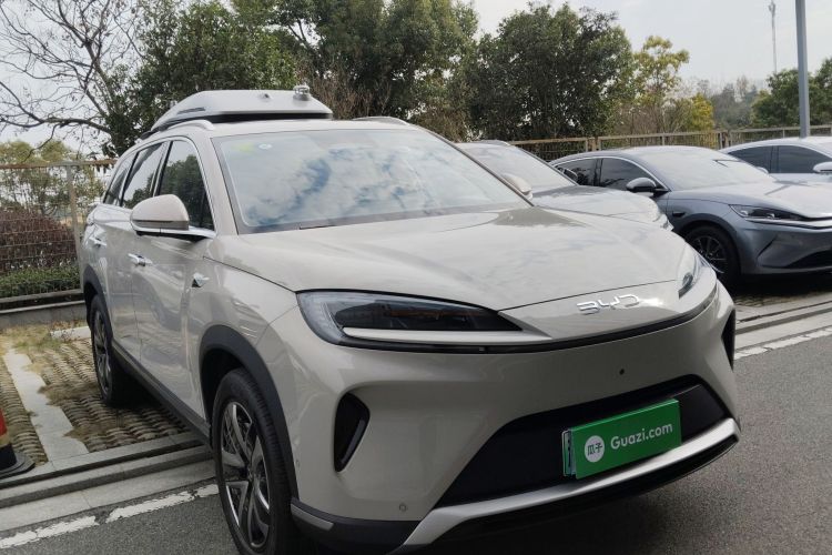 BYD Sea Lion 07 DM-i 2025 car image #4