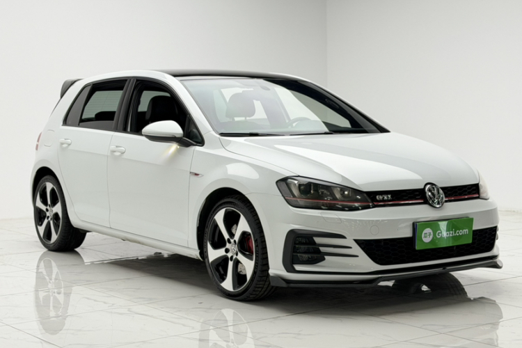 Volkswagen GolfGTI 2017 #4 Volkswagen GolfGTI 2017 car image #4