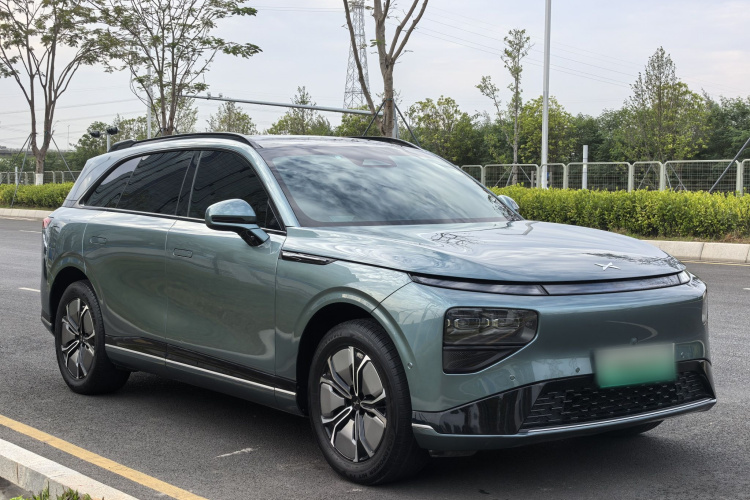 Xpeng G9 2023 #4 Xpeng G9 2023 immagine di auto #4