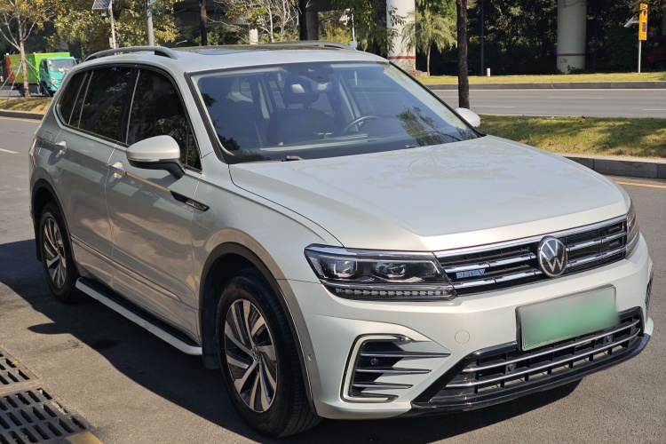 Volkswagen Tiguan L New Energy 2021 imagen de coche #4