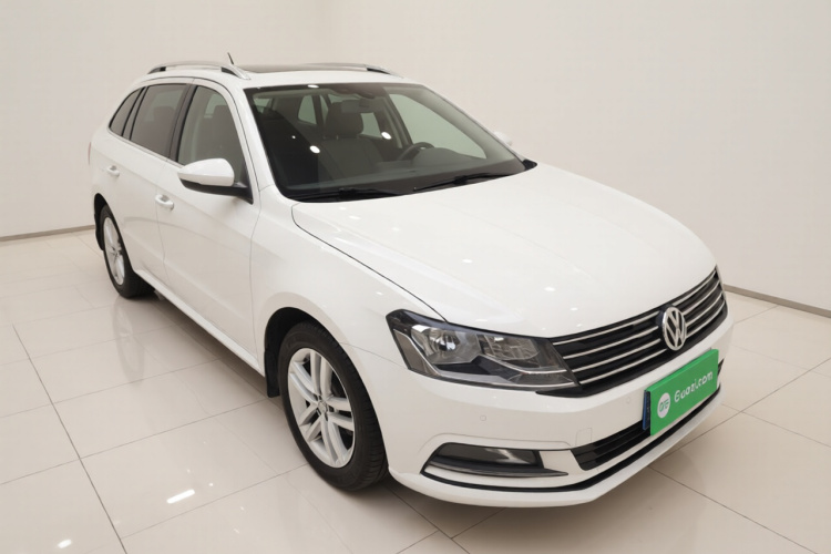 Volkswagen Gran Lavida 2017 immagine di auto #4